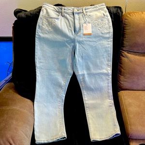 Brand New Lauren Conrad super high-rise, Slim, Straight leg Jeans